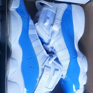Jordan size 4Y